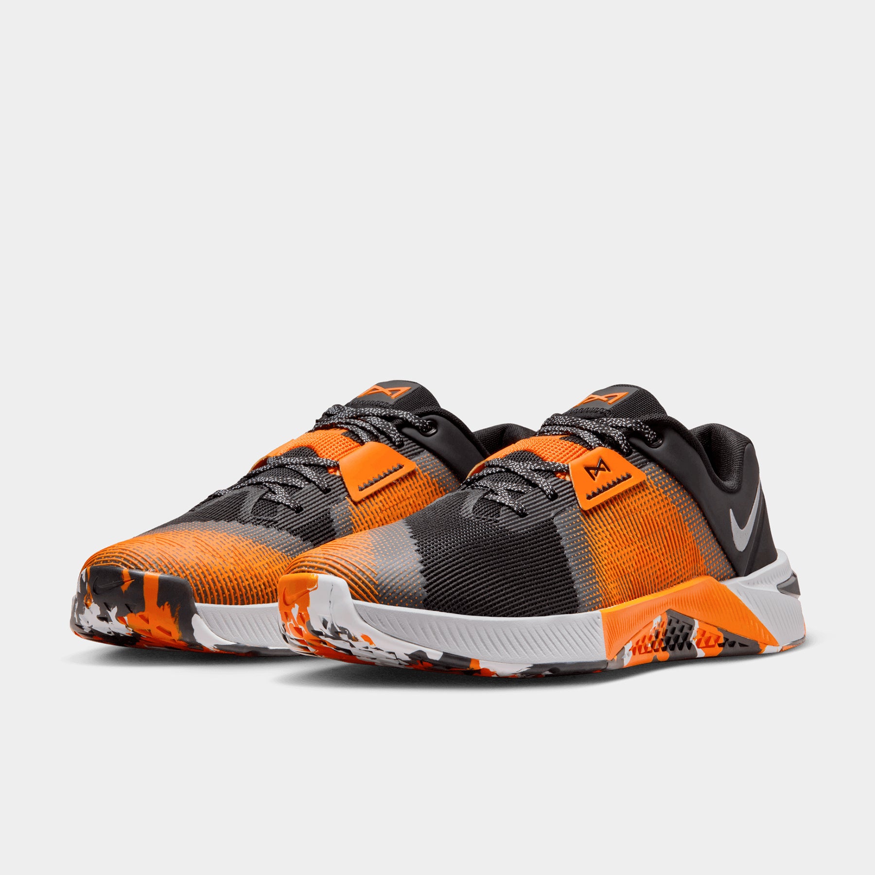 nike train in season 10 trainers