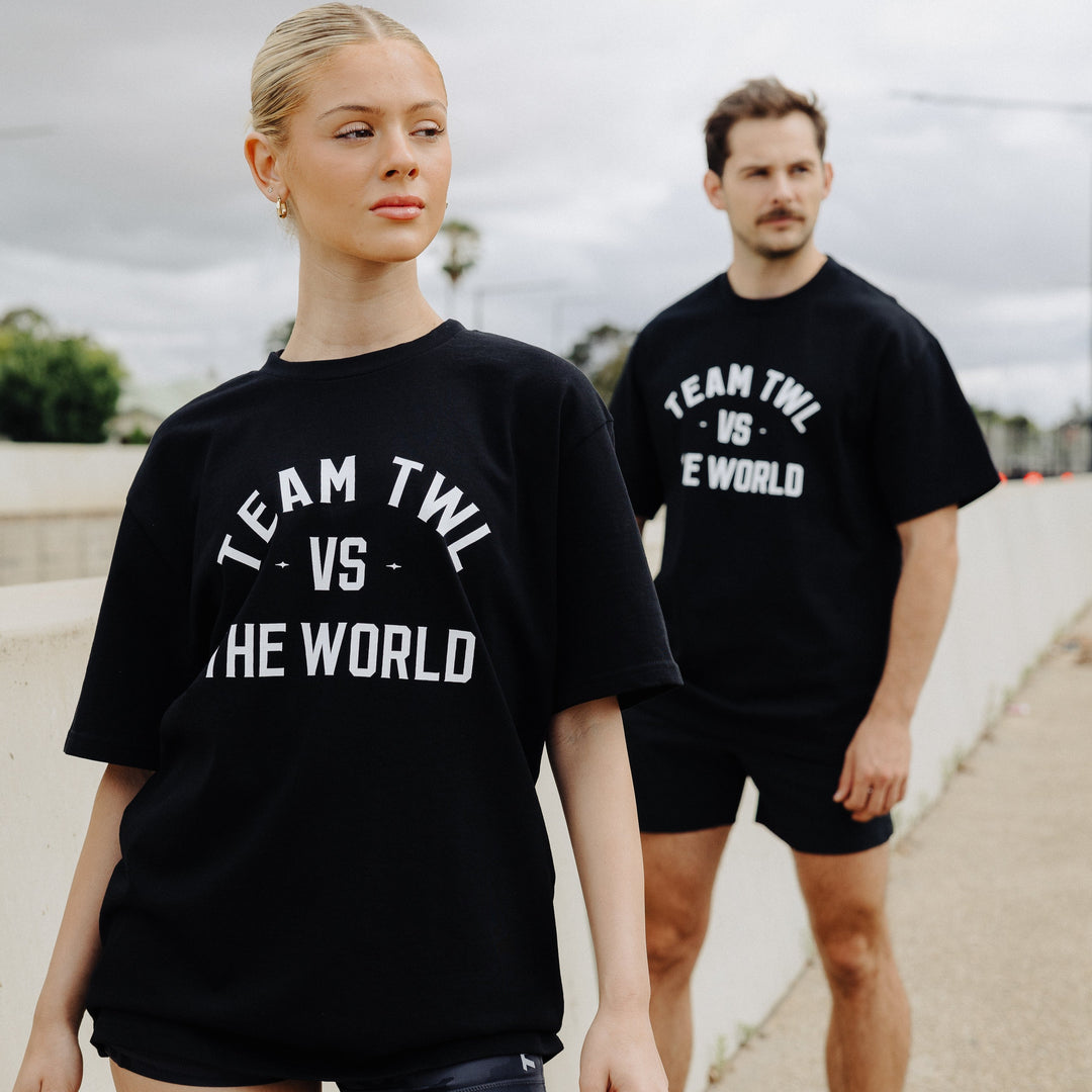 TWL - LIFESTYLE OVERSIZED T-SHIRT - TEAM TWL VS THE WORLD - BLACK