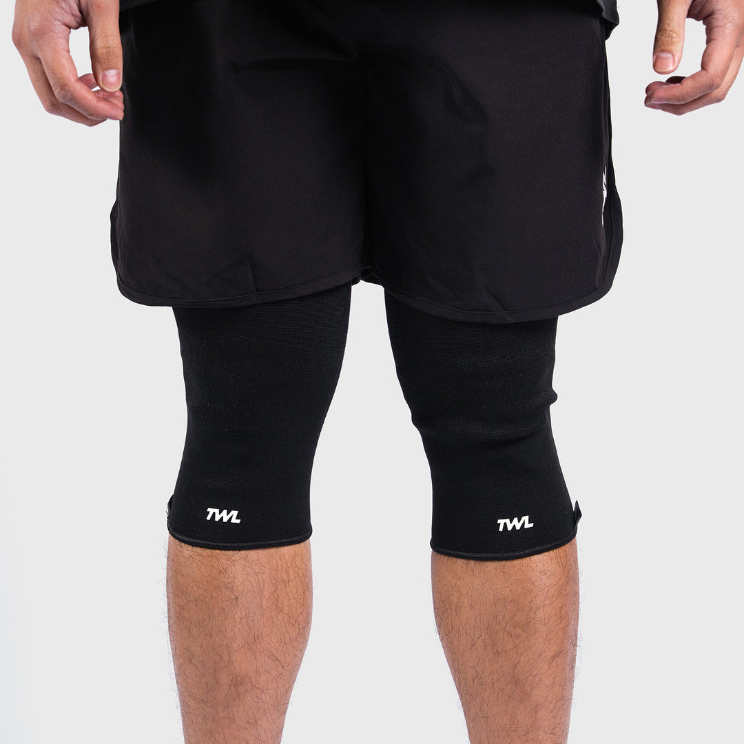 TWL - 2MM KNITTED KNEE SLEEVES - PAIR - BLACK/WHITE