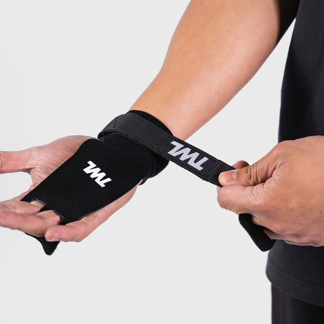 TWL - LEATHER GYMNASTIC GRIPS - BLACK