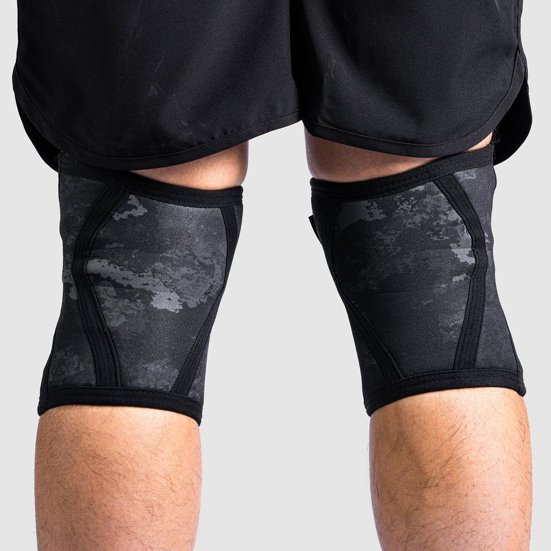 TWL - TEKNIC KNEE SLEEVES - CAMO/BLACK