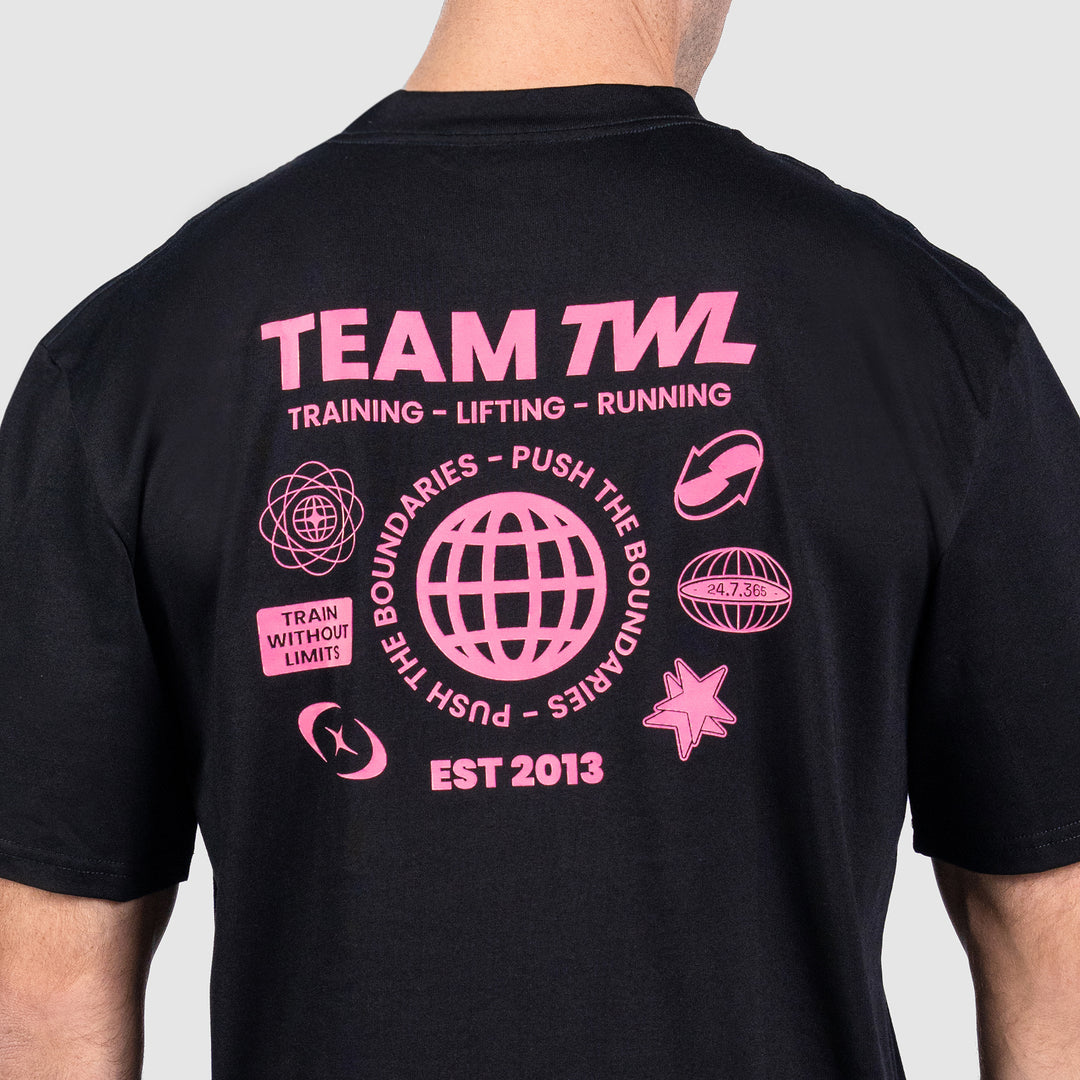 TWL - LIFESTYLE OVERSIZED T-SHIRT - TEAM TWL - BLACK/BUBBLEGUM