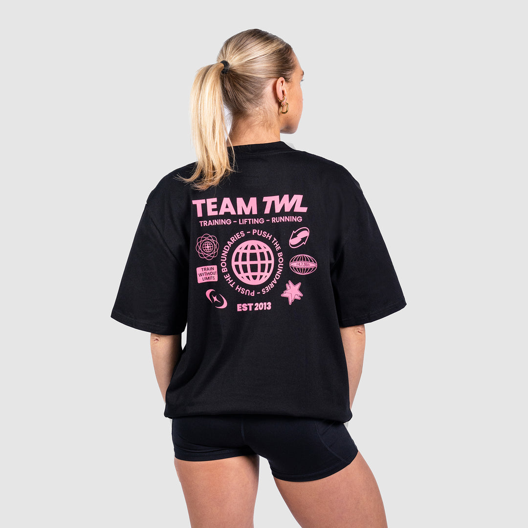 TWL - LIFESTYLE OVERSIZED T-SHIRT - TEAM TWL - BLACK/BUBBLEGUM