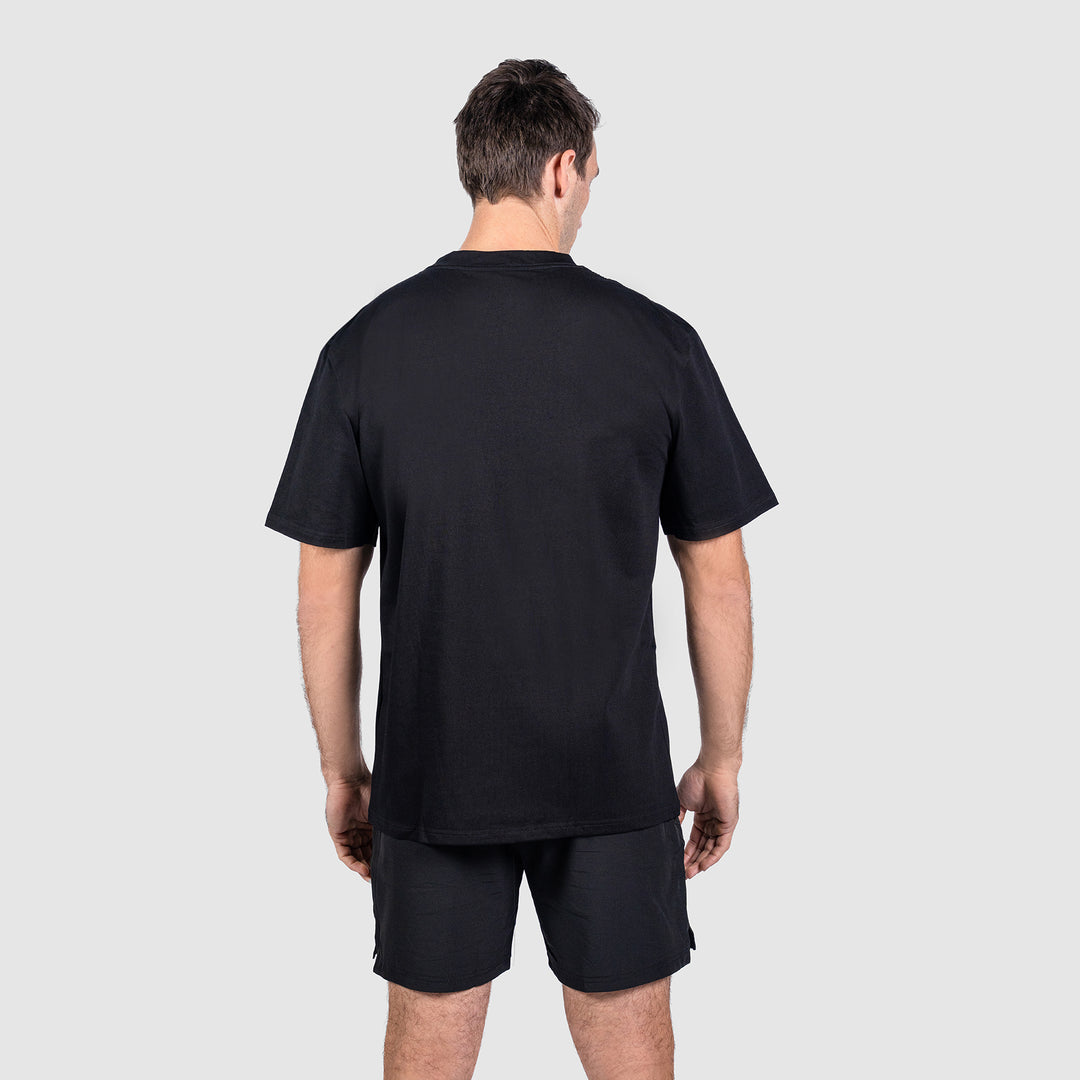 TWL - LIFESTYLE OVERSIZED T-SHIRT - VARSITY - BLACK