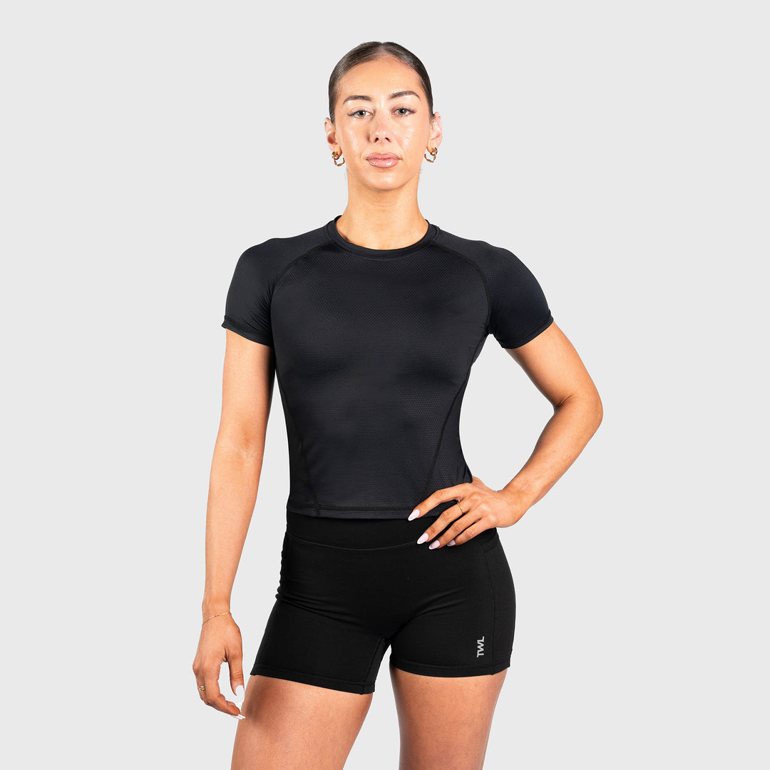 TWL - WOMEN'S ACTIVE T-SHIRT - BLACK