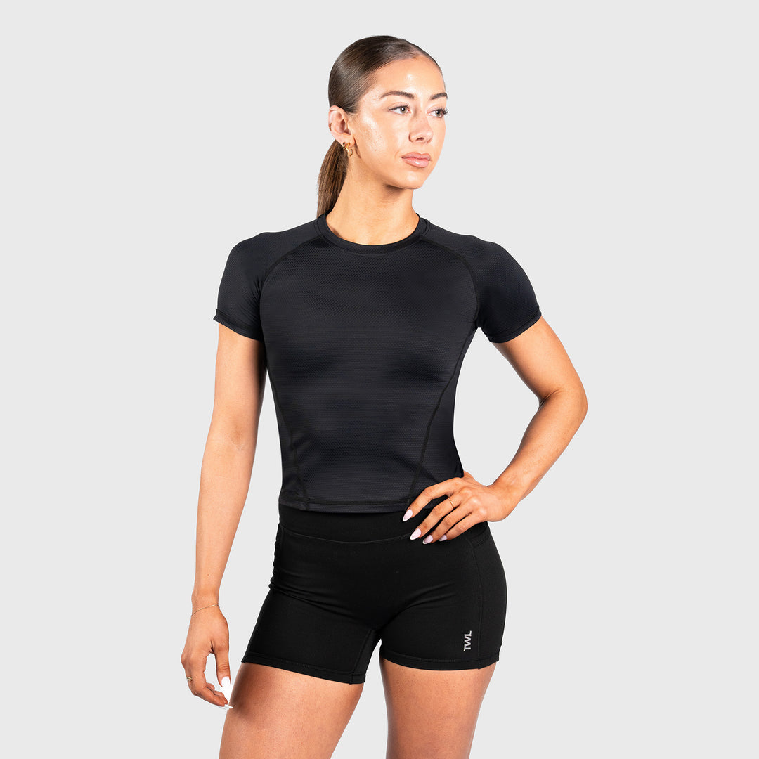 TWL - WOMEN'S ACTIVE T-SHIRT - BLACK