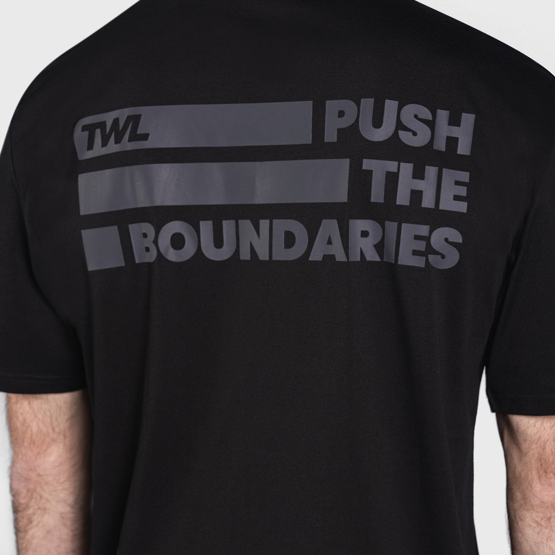 TWL - LIFESTYLE OVERSIZED T-SHIRT - PUSH THE BOUNDARIES - BLACK/BLACK
