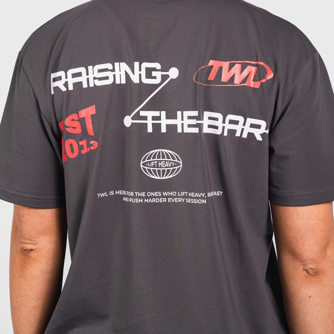 TWL - EVERYDAY T-SHIRT - Y2K - RAISING THE BAR/DARK GREY