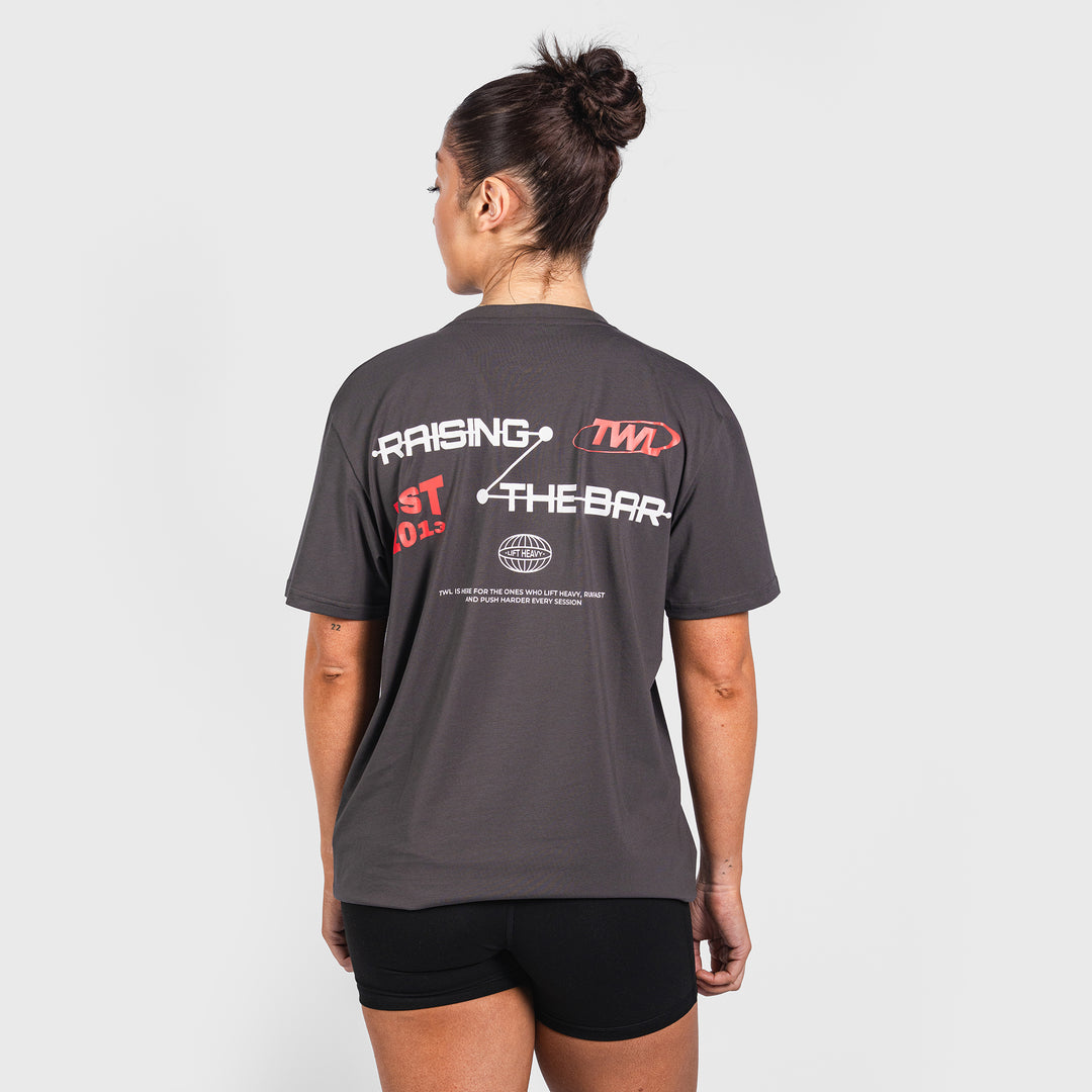 TWL - EVERYDAY T-SHIRT - Y2K - RAISING THE BAR/DARK GREY