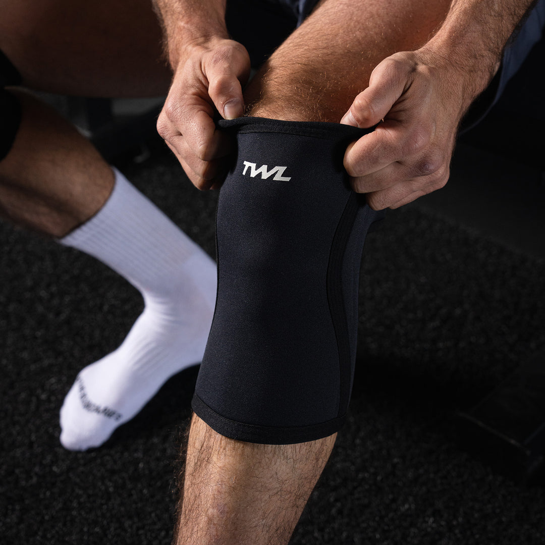 TWL - TEKNIC KNEE SLEEVES - BLACK/WHITE