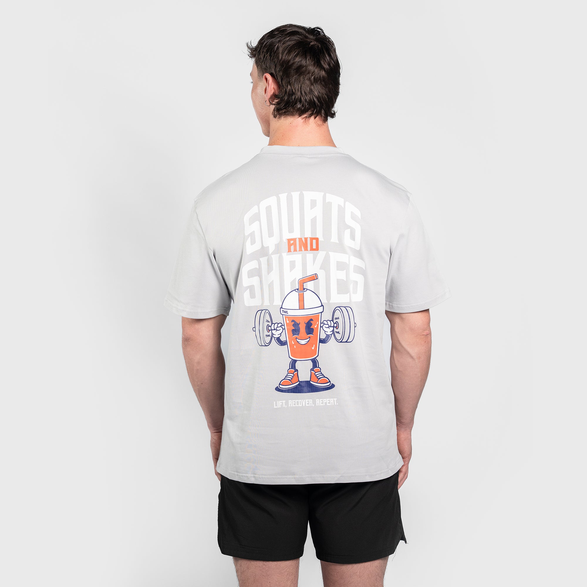 Squats & Shakes Oversized T-Shirt – Light Grey – TWL