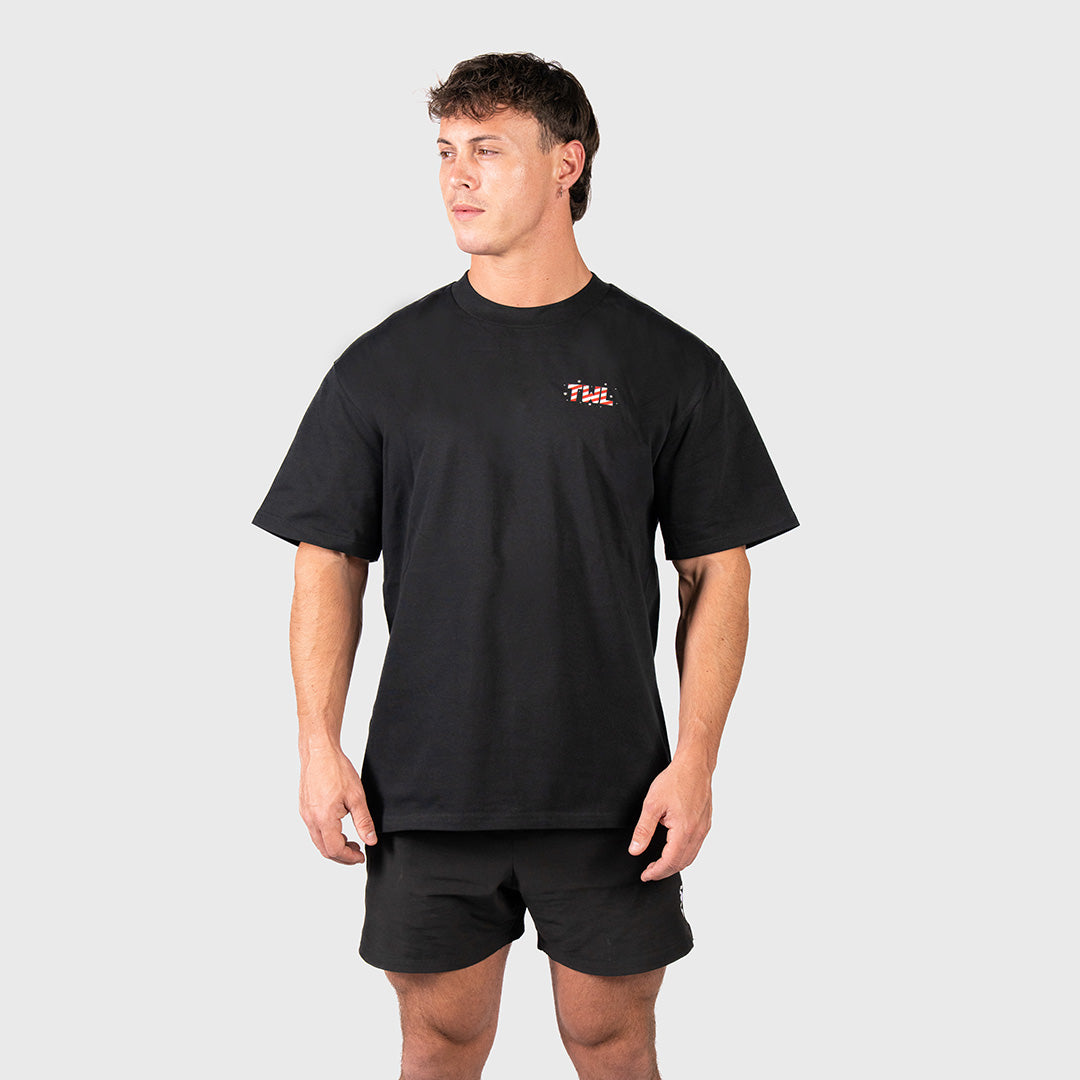 TWL - LIFESTYLE OVERSIZED T-SHIRT - MERRY LIFTMAS - BLACK