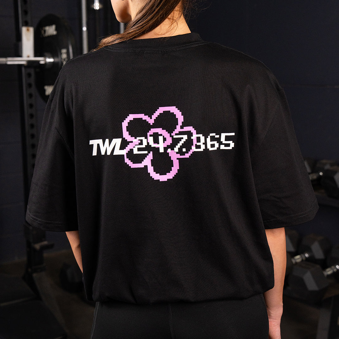 TWL - LIFESTYLE OVERSIZED T-SHIRT - FLOWER - BLACK