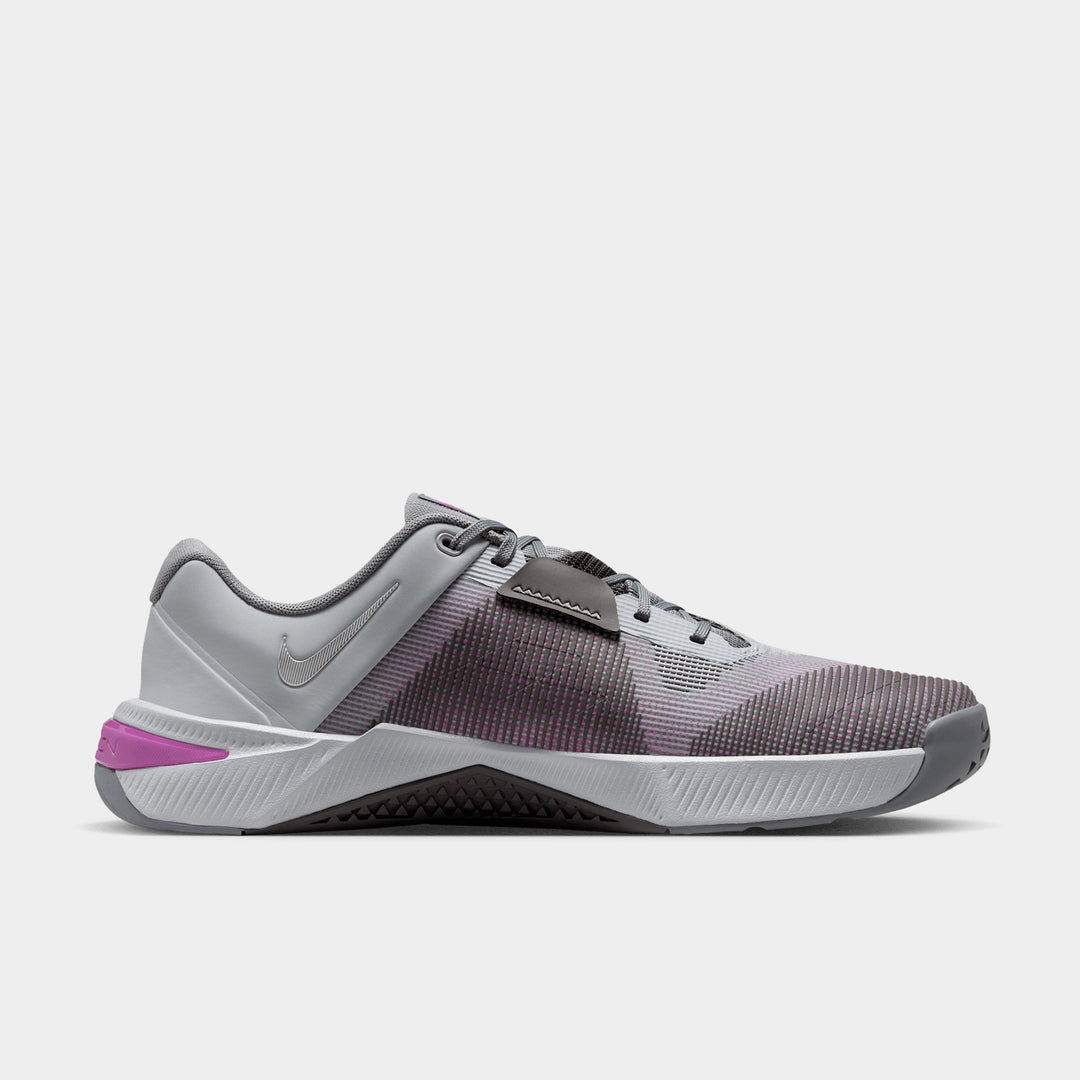Nike - Metcon 10 Men's Training Shoe - WOLF GREY/METALLIC SILVER-MEDIUM ASH