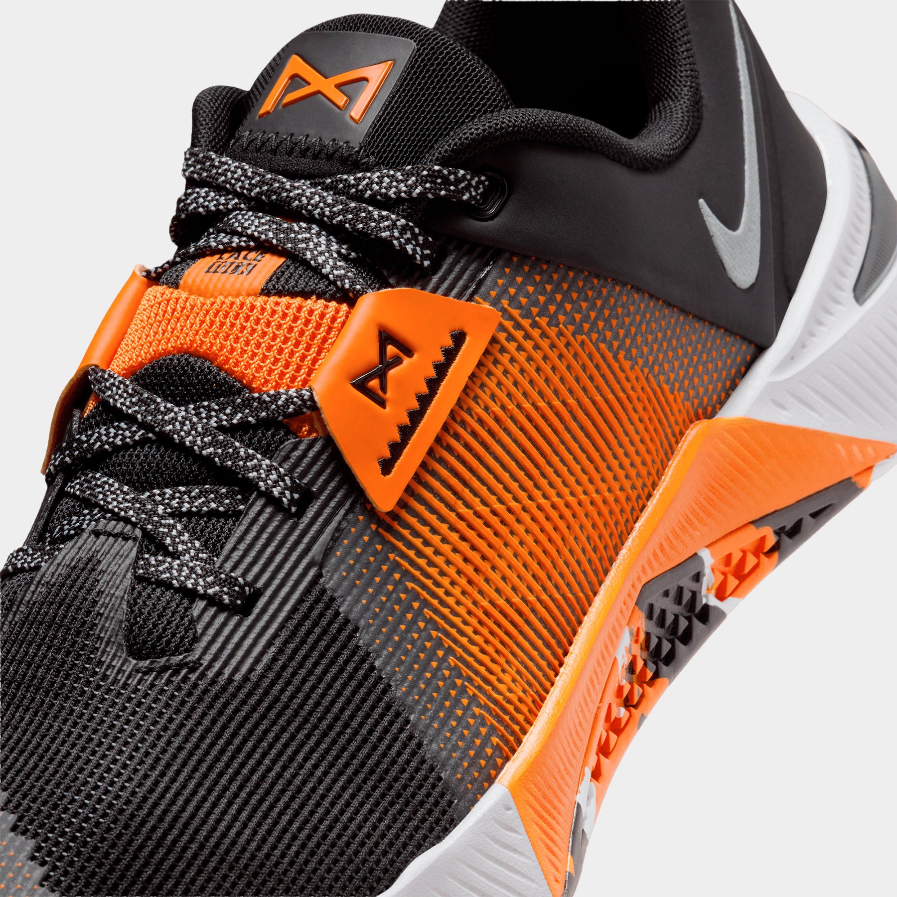 nike training orange