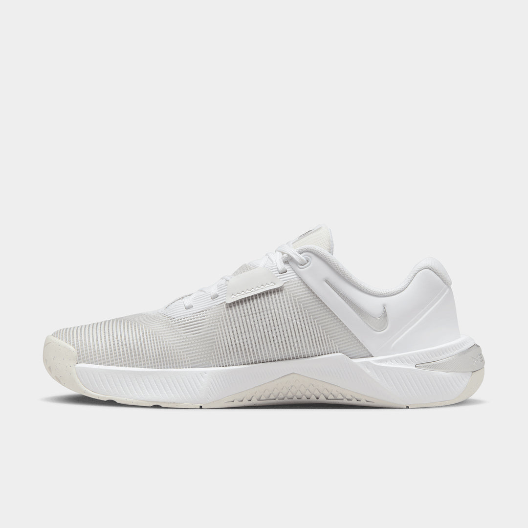 Nike - Metcon 10 Women's Training Shoe - WHITE/METALLIC SILVER-PLATINUM TINT