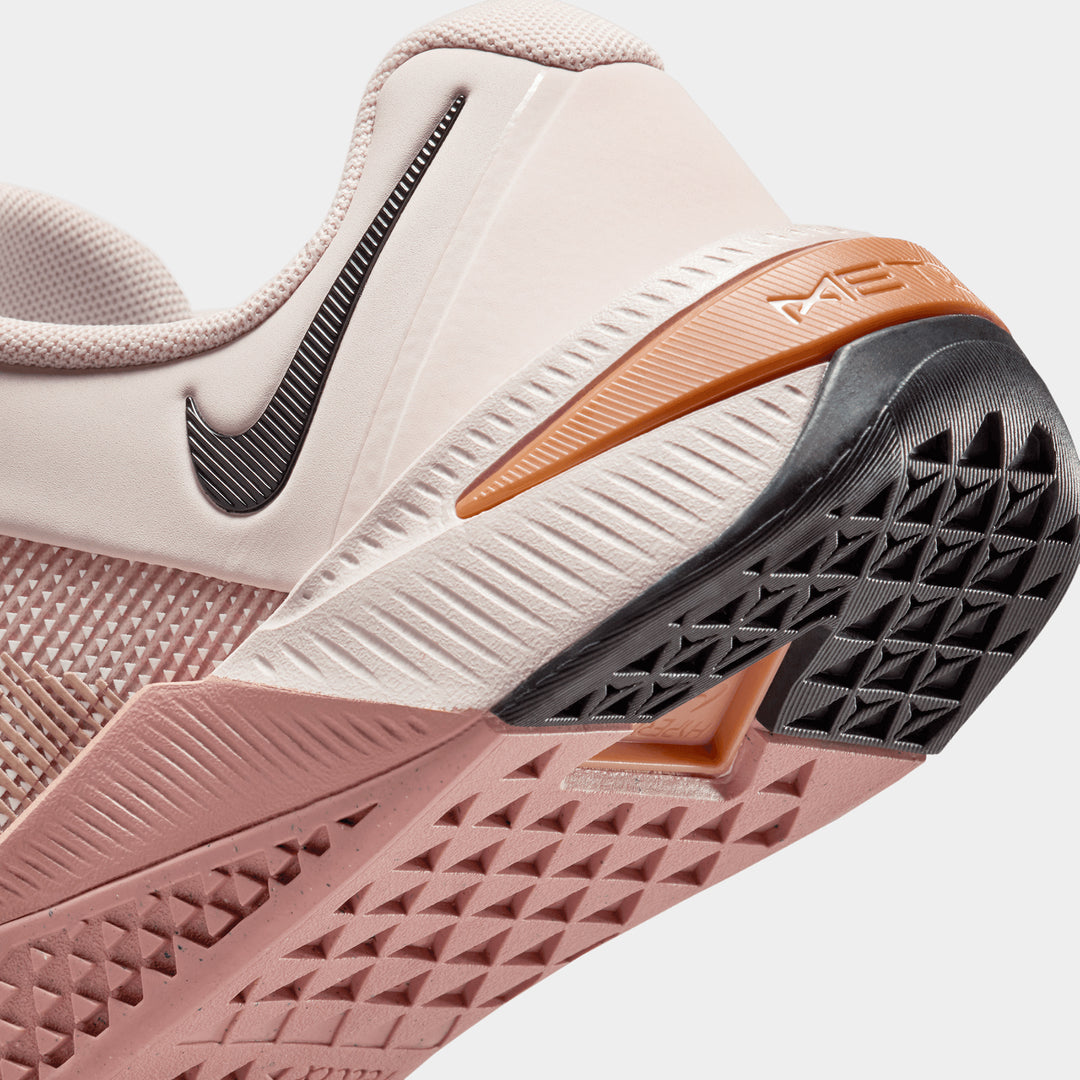 Nike - Metcon 10 Women's Training Shoe - SILT RED/BLACK-PARTICLE PINK