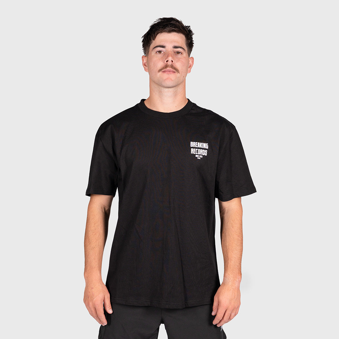 TWL - LIFESTYLE OVERSIZED T-SHIRT - BREAKING RECORDS - BLACK