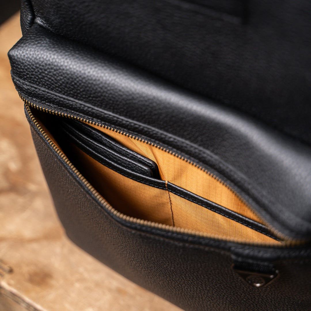King Kong - HERITAGE Leather Backpack 23L - Black