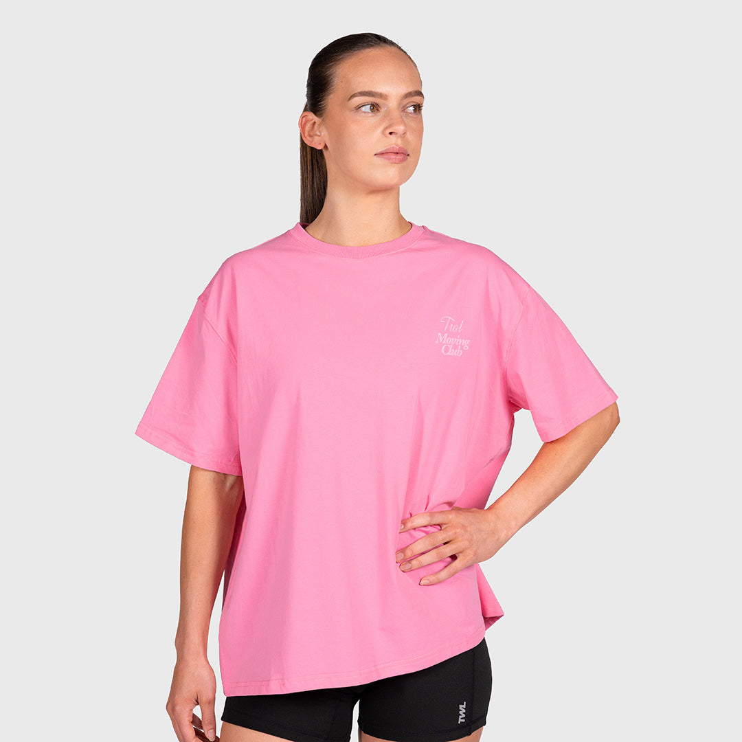 TWL - WOMEN'S OVERSIZED BOYFRIEND T-SHIRT - MOVING CLUB - PINK