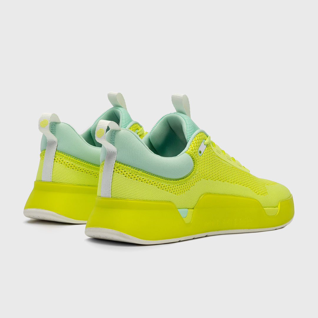 WHILE ON EARTH - MEN'S MOVE TRAINER - CITRUS/SALT