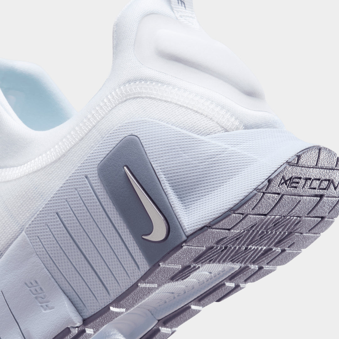 Nike - Free Metcon 6 Women's Training Shoes - WHITE/METALLIC SILVER-HALF BLUE