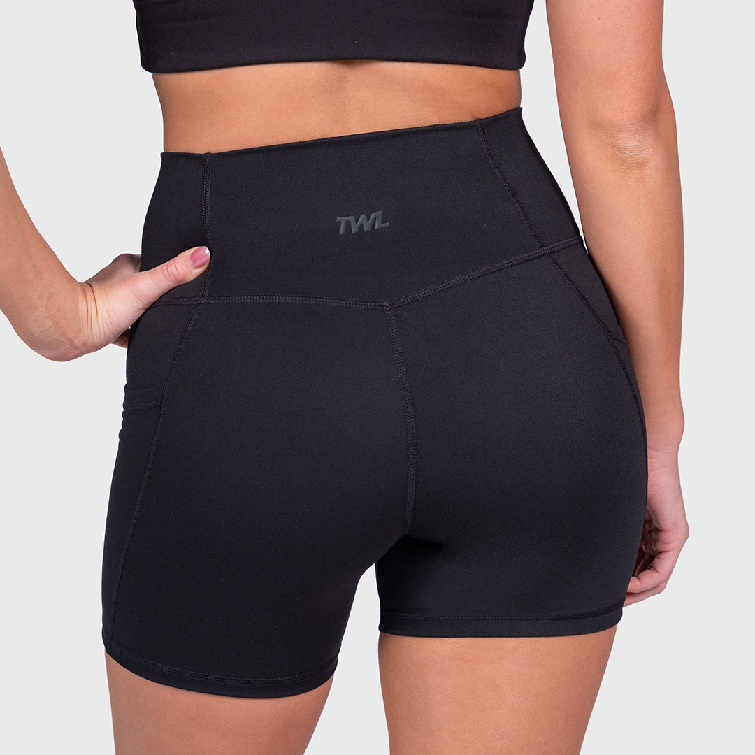 TWL - WOMEN'S REFINE SHORTS - 4.5" - BLACKOUT