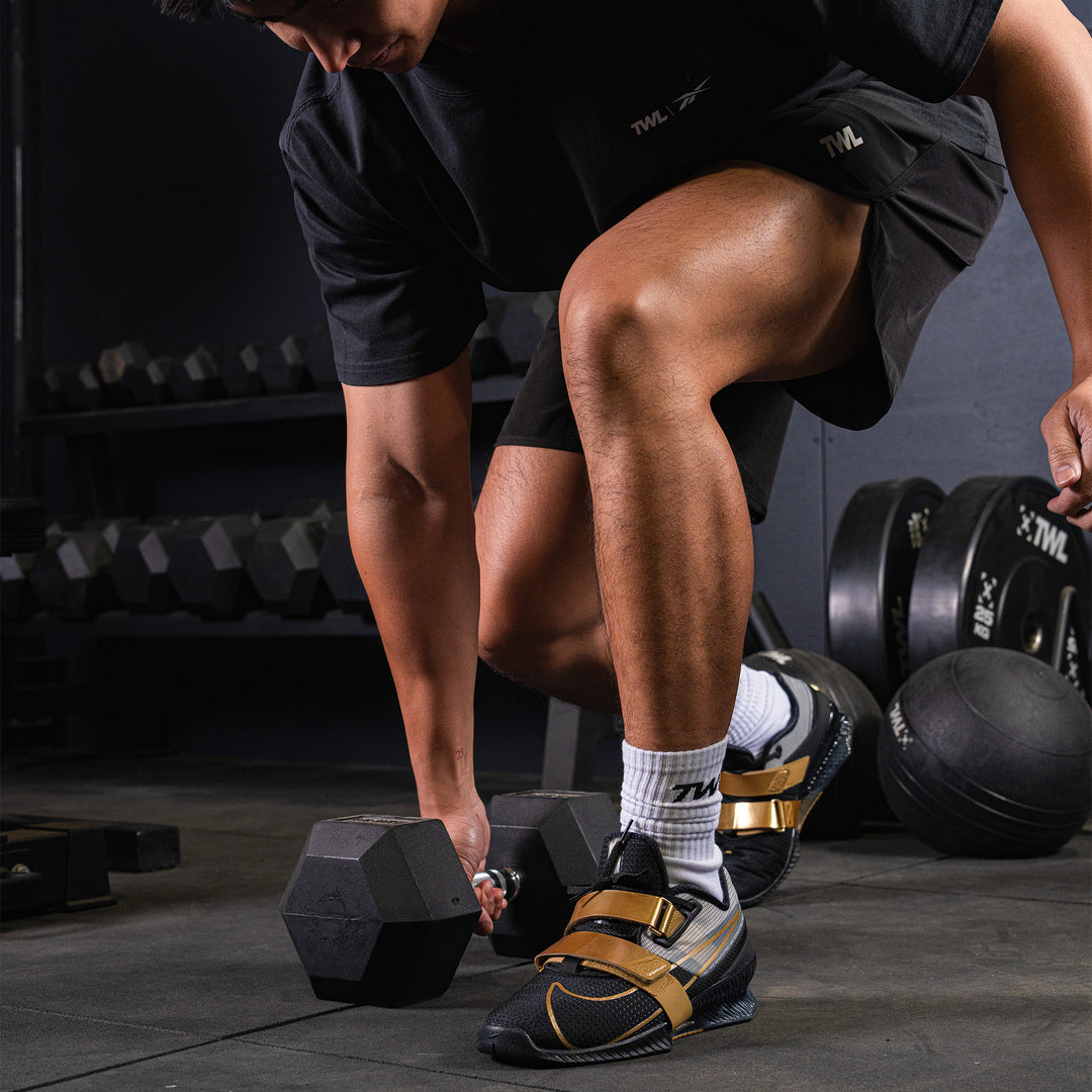 Nike - Romaleos 4 Weightlifting Shoes - BLACK/METALLIC GOLD-WHITE