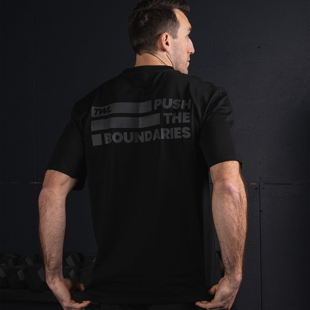TWL - LIFESTYLE OVERSIZED T-SHIRT - PUSH THE BOUNDARIES - BLACK/BLACK