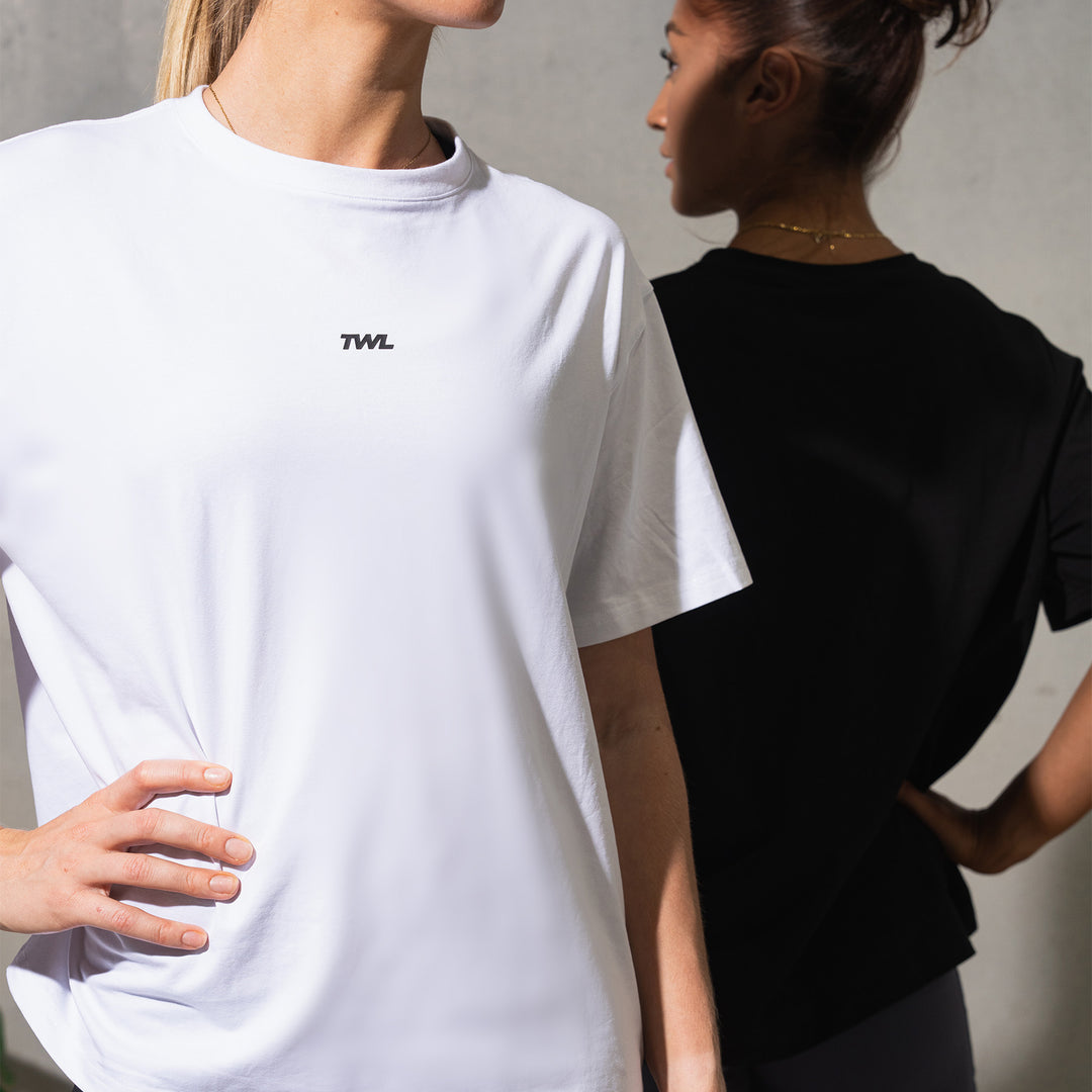 TWL - WOMEN'S OVERSIZED BOYFRIEND T-SHIRT - WHITE