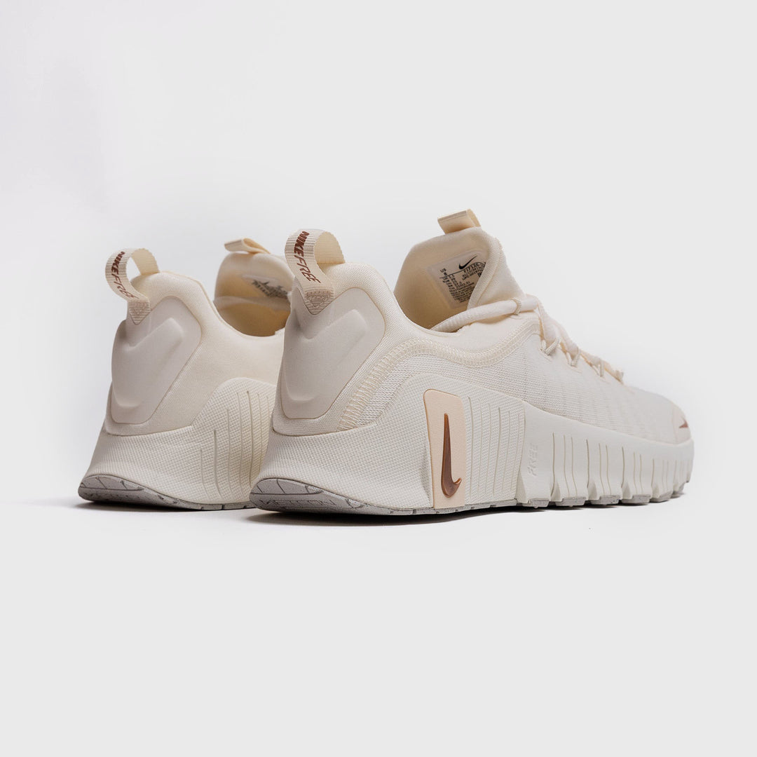 Nike - Free Metcon 6 Women's Training Shoes - PALE IVORY/METALLIC RED BRONZE-GUAVA ICE