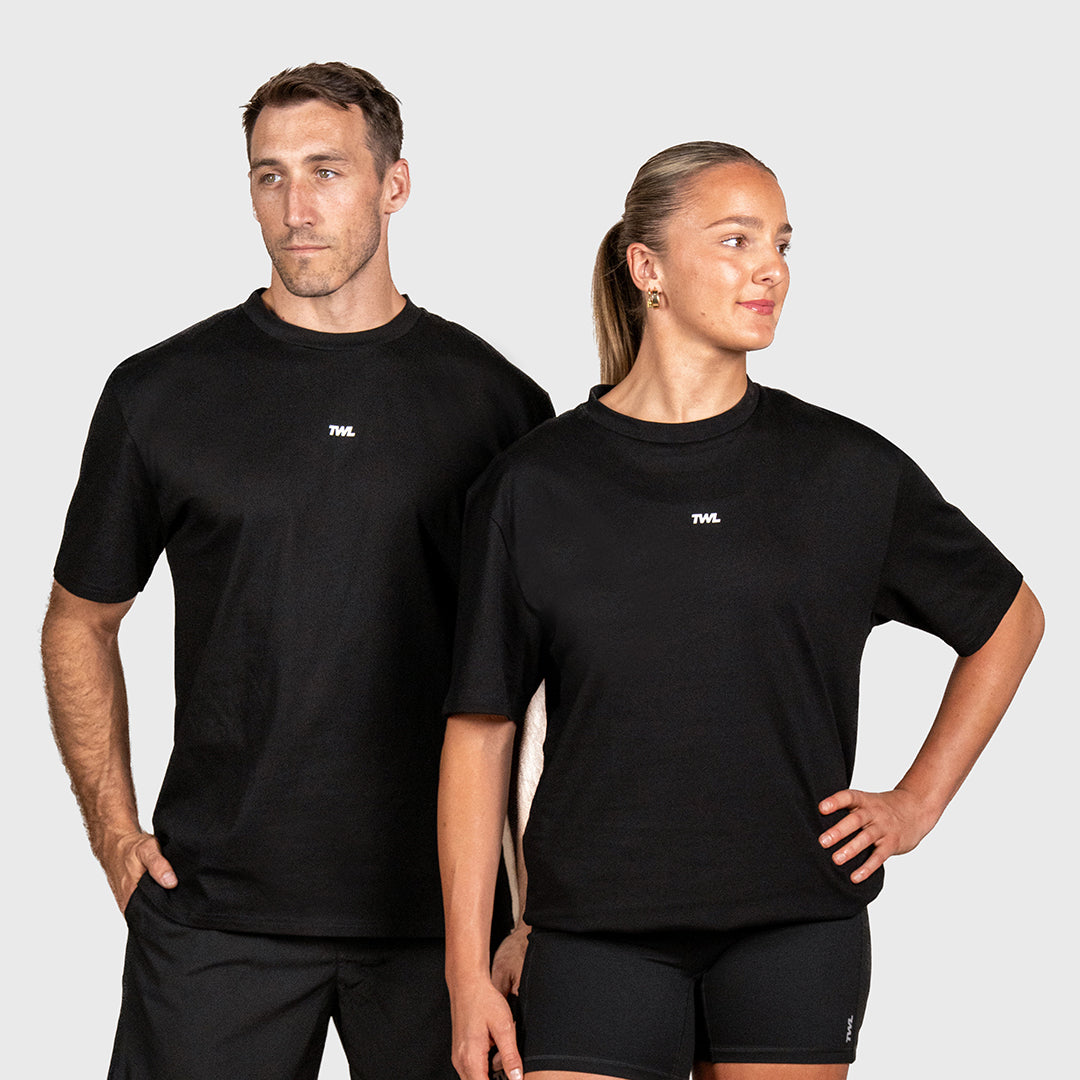 TWL - LIFESTYLE OVERSIZED T-SHIRT - EMBLEM - BLACK/WHITE