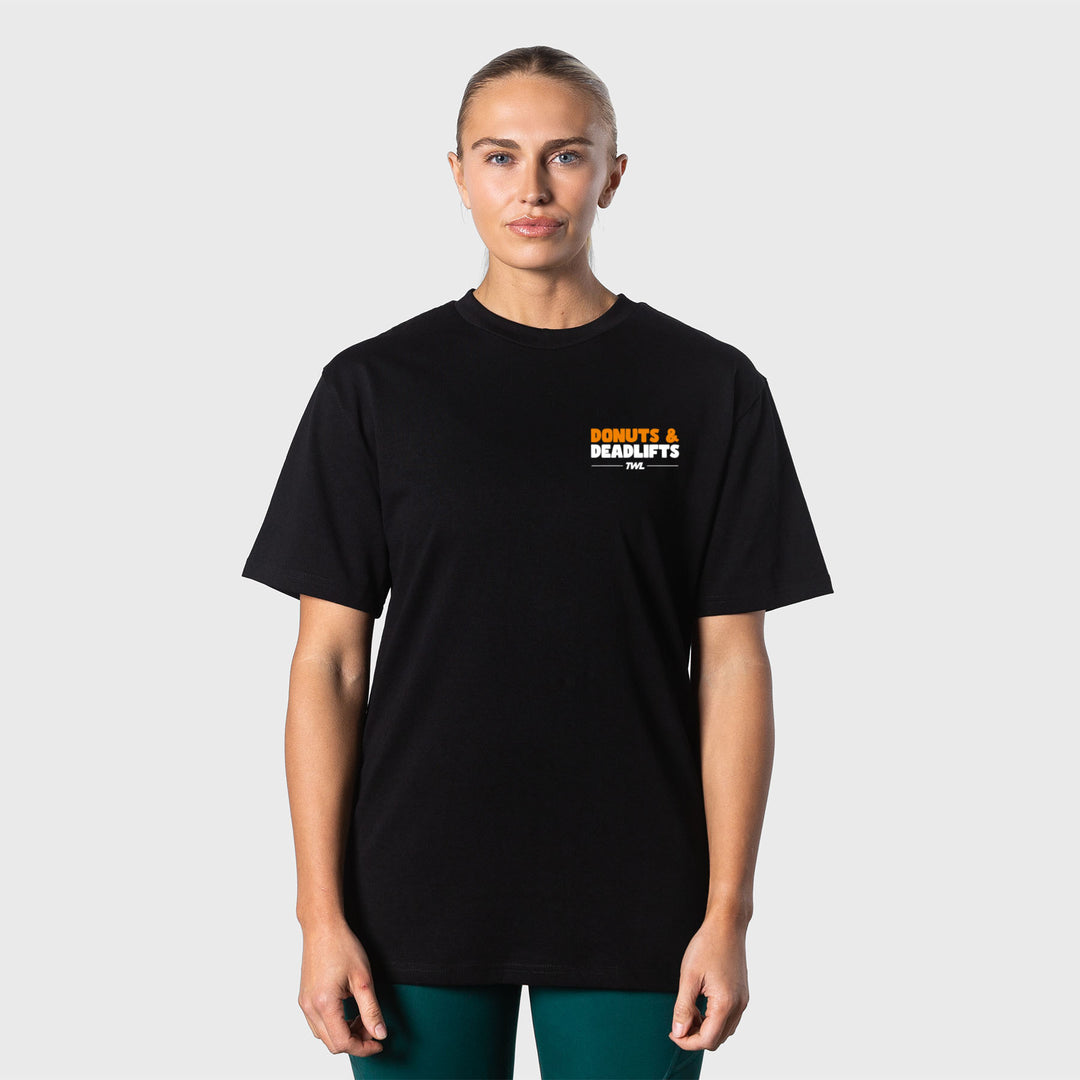 TWL - LIFESTYLE OVERSIZED T-SHIRT - DONUTS & DEADLIFTS - BLACK/ORANGE