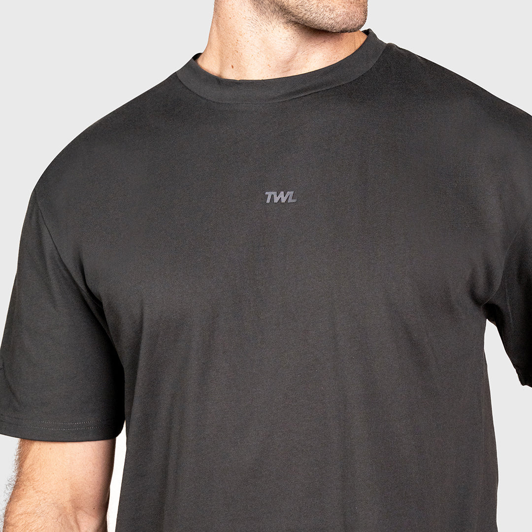 TWL - LIFESTYLE OVERSIZED T-SHIRT - EMBLEM - FADED BLACK