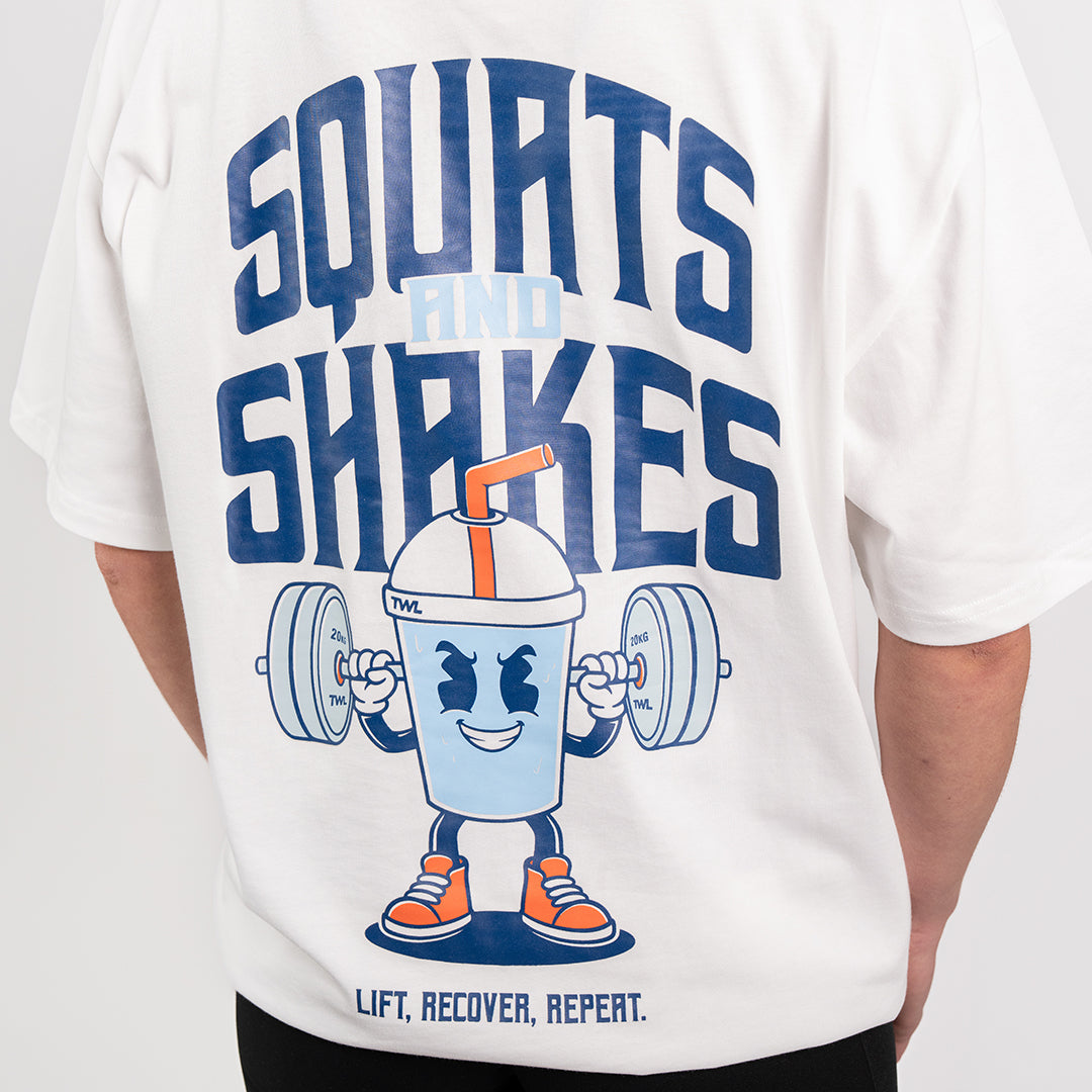 TWL - LIFESTYLE OVERSIZED T-SHIRT - SQUATS & SHAKES - WHITE