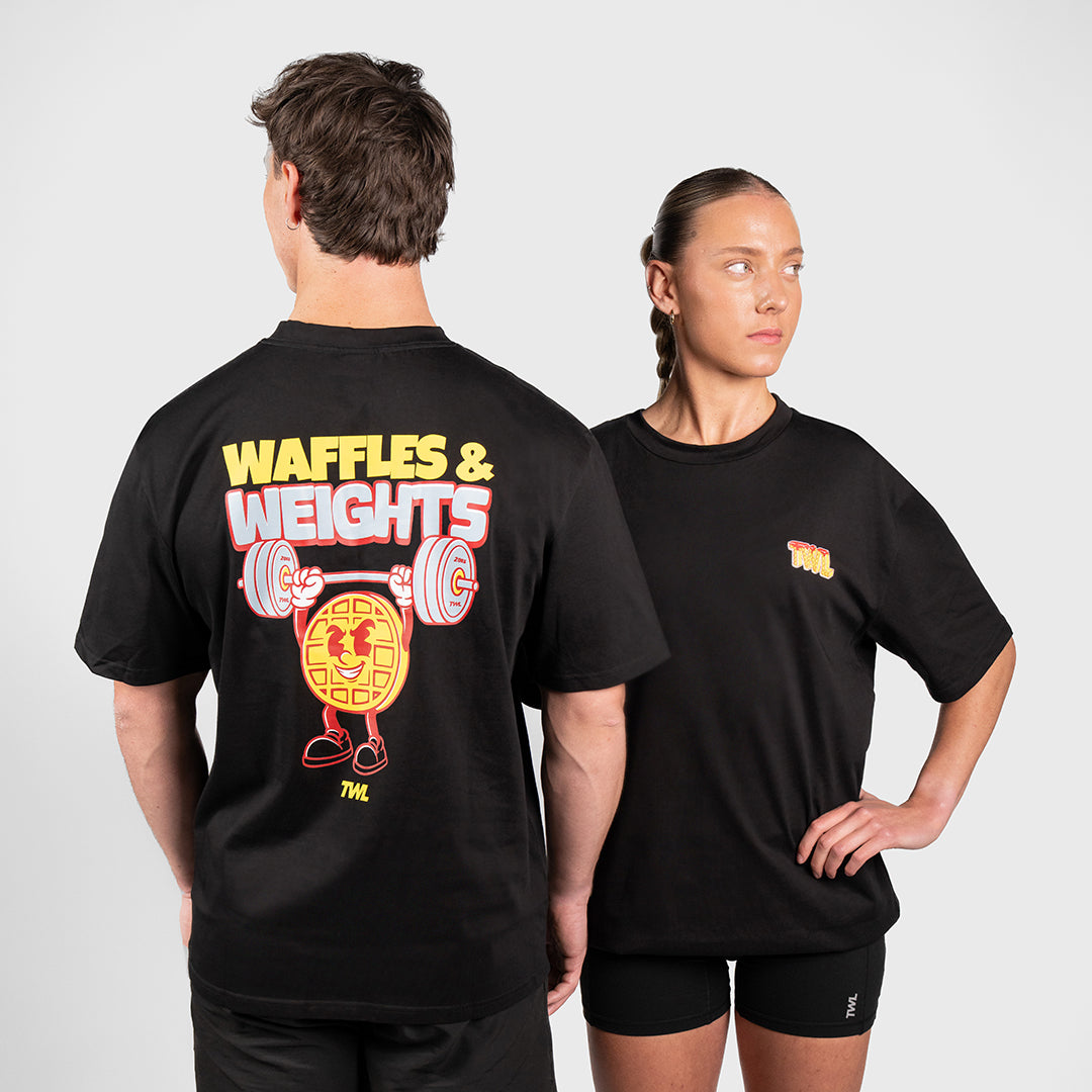 TWL - LIFESTYLE OVERSIZED T-SHIRT - WAFFLES & WEIGHTS - BLACK