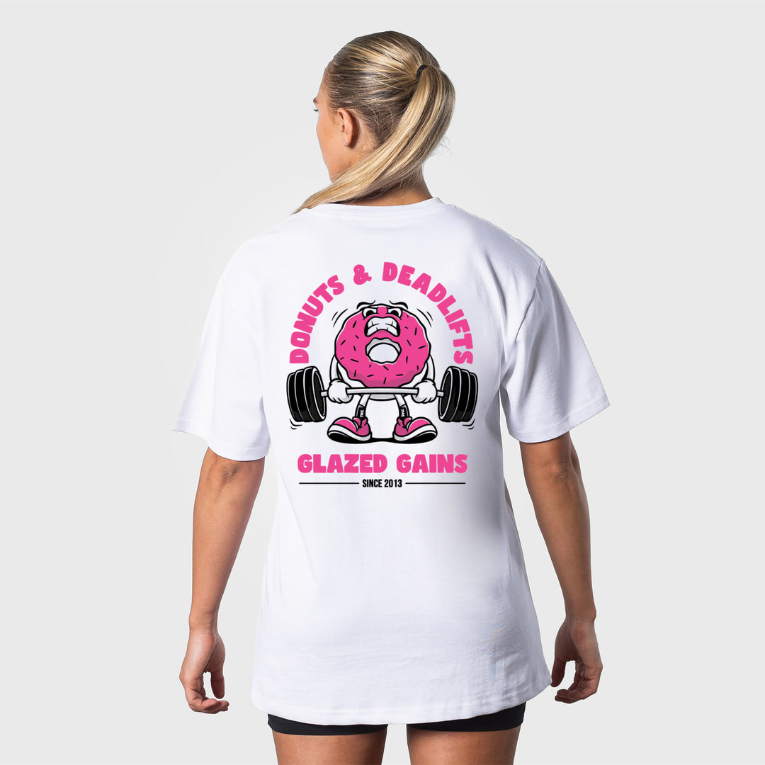 TWL - OVERSIZED T-SHIRT - DONUTS & DEADLIFTS - WHITE