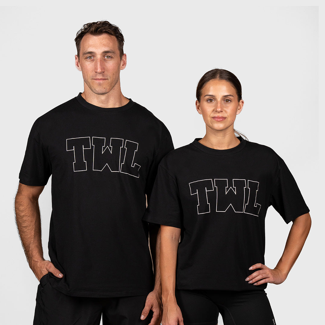 TWL - OVERSIZED T-SHIRT - VARSITY - BLACK