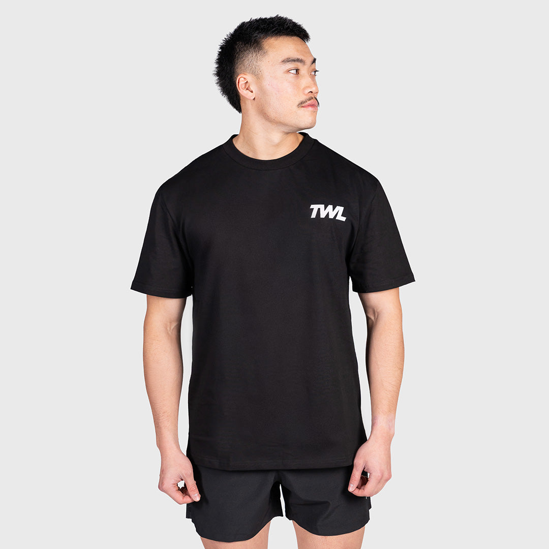 TWL - LIFESTYLE OVERSIZED T-SHIRT - PEGASUS - BLACK