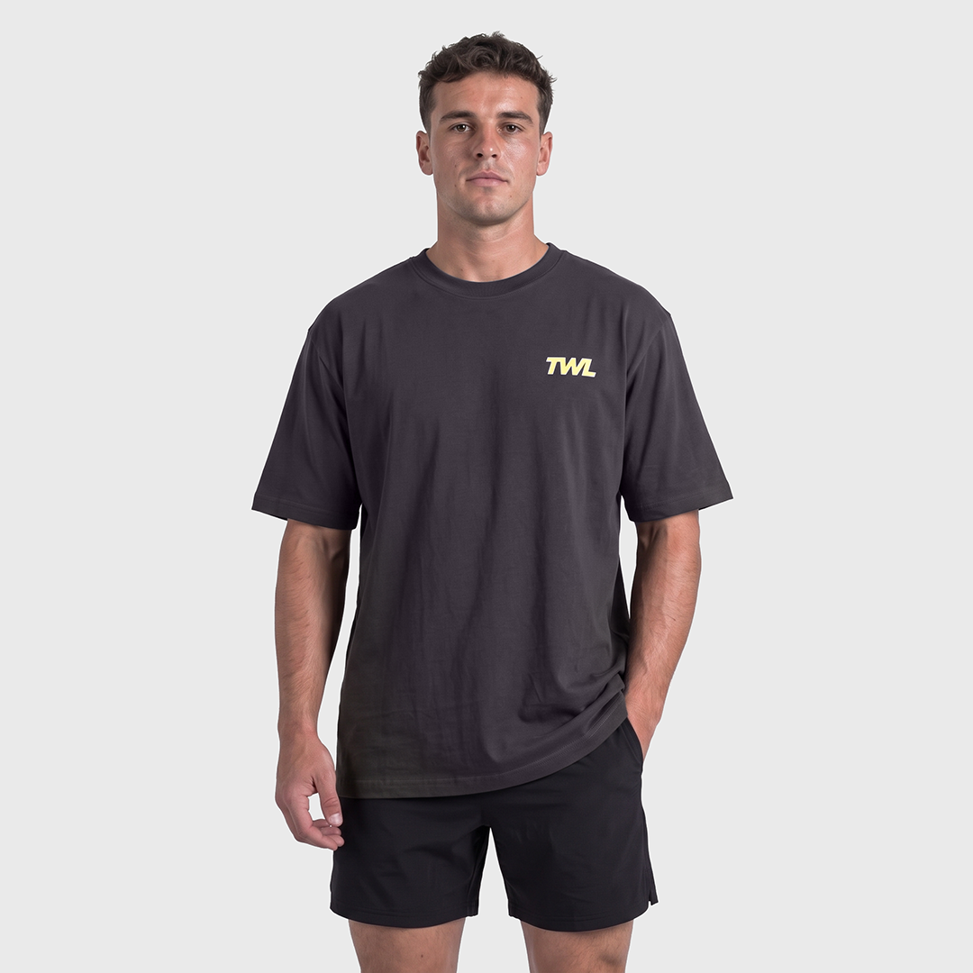 TWL - LIFESTYLE OVERSIZED T-SHIRT - TWL COFFEE LIFT RUN - WASHED BLACK