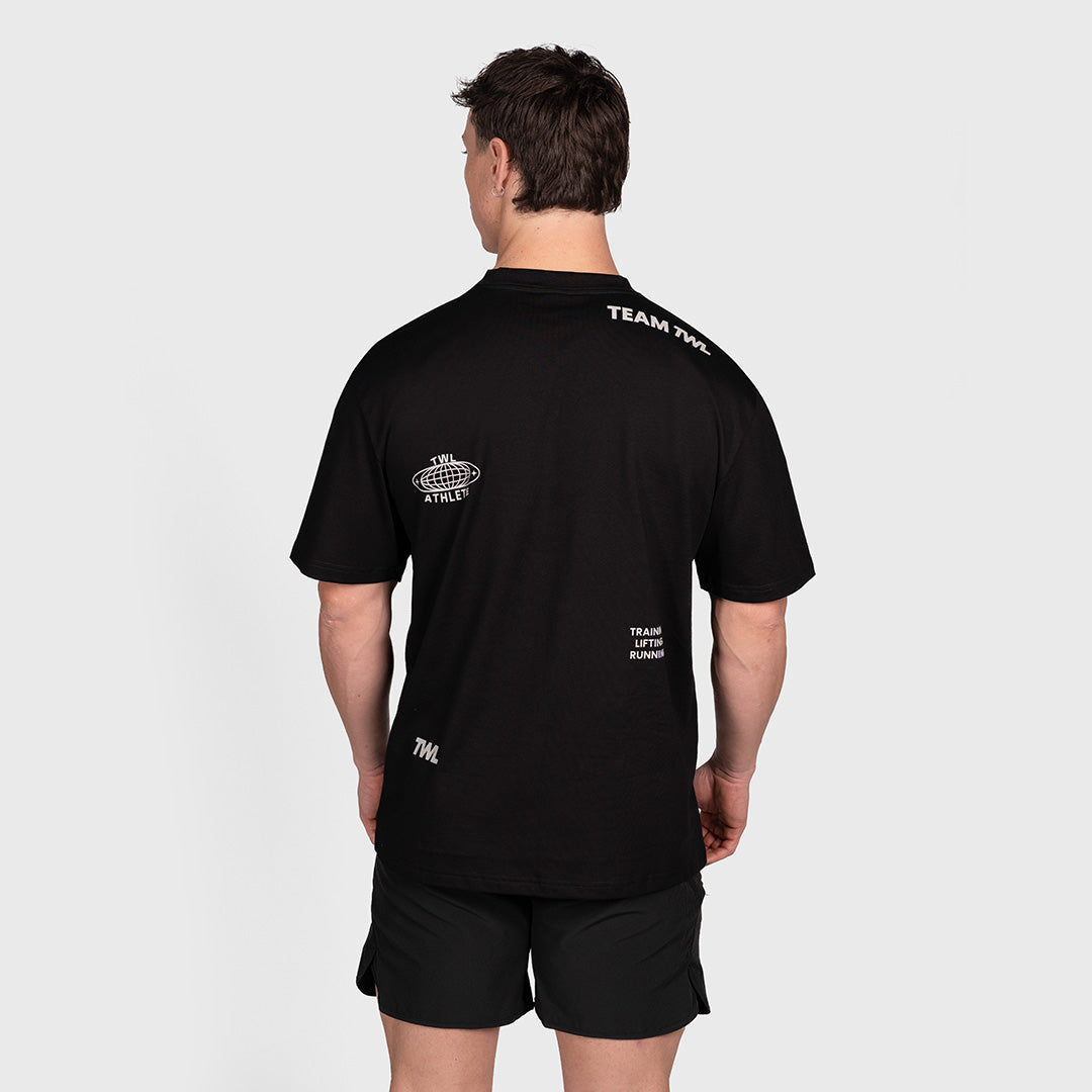 TWL - LIFESTYLE OVERSIZED T-SHIRT - PATCH DESIGN - BLACK