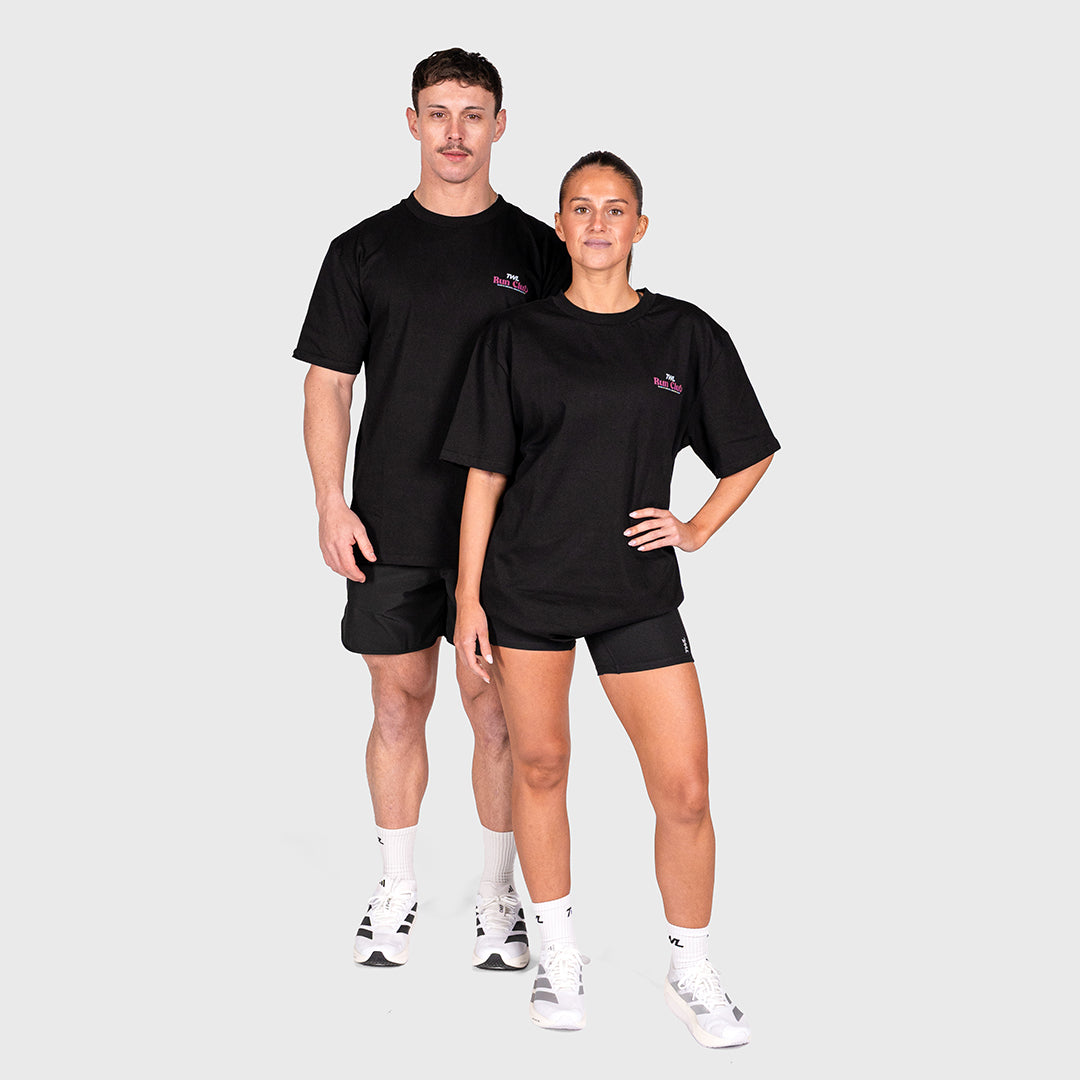 TWL - LIFESTYLE OVERSIZED T-SHIRT - RUN CLUB - BLACK
