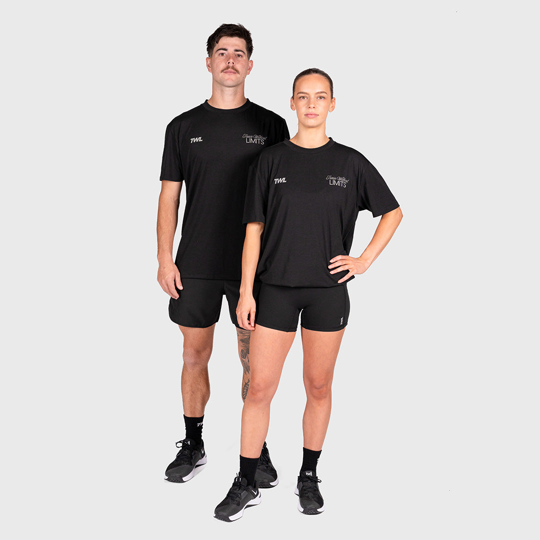 TWL - LIFESTYLE OVERSIZED T-SHIRT - TRAIN W/O LIMITS - TYPOGRAPHY - BLACK