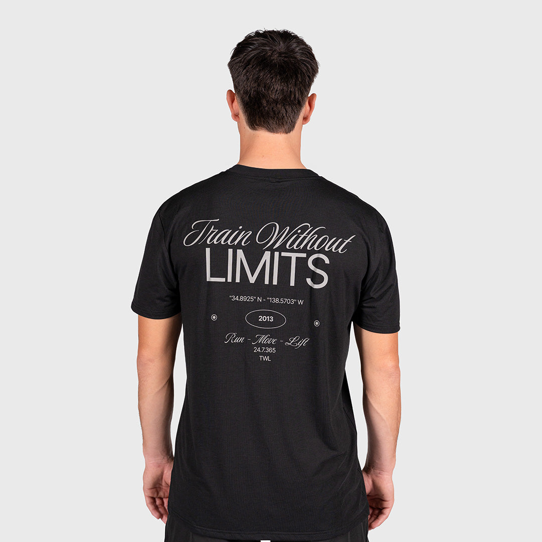 TWL - LIFESTYLE OVERSIZED T-SHIRT - TRAIN W/O LIMITS - TYPOGRAPHY - BLACK