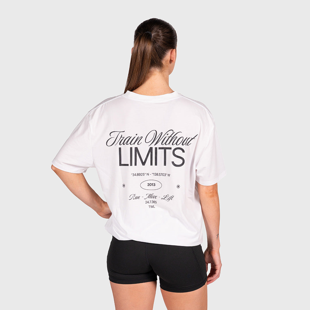 TWL - LIFESTYLE OVERSIZED T-SHIRT - TRAIN W/O LIMITS - TYPOGRAPHY - WHITE