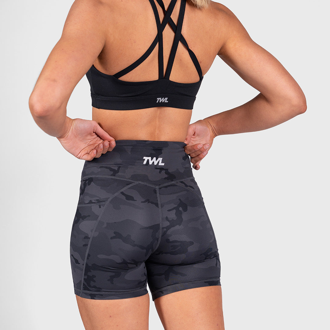 TWL - WOMEN'S ENERGY SHORTS - 6" - BLACK CAMO