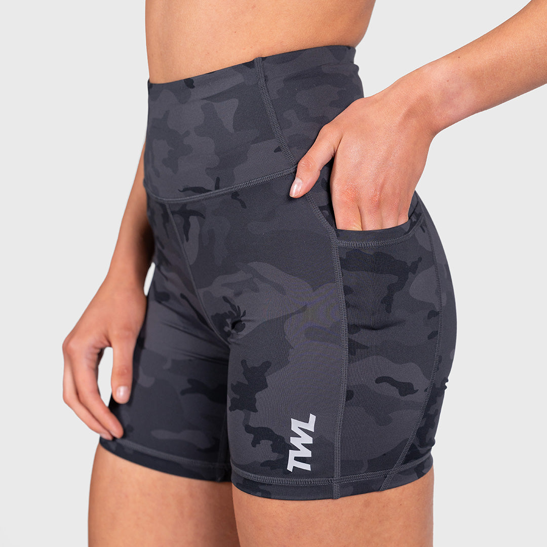 TWL - WOMEN'S ENERGY SHORTS - 6" - BLACK CAMO