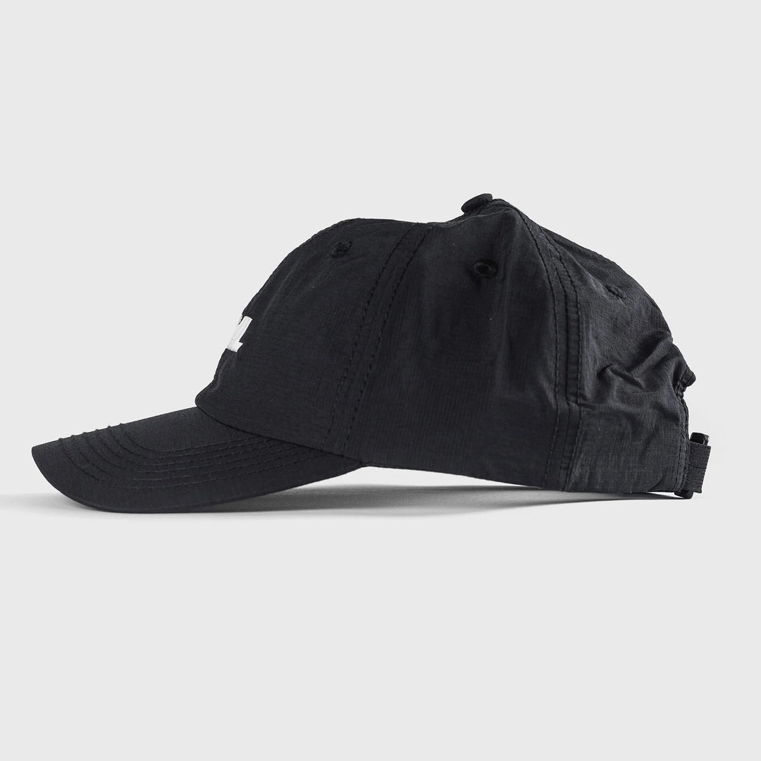 TWL - SIGNATURE CAP - BLACK/WHITE