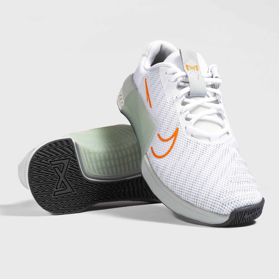 Nike - Metcon 9 Men's Training Shoes - WHITE/WHITE-LIGHT SILVER-BRIGHT MANDARIN